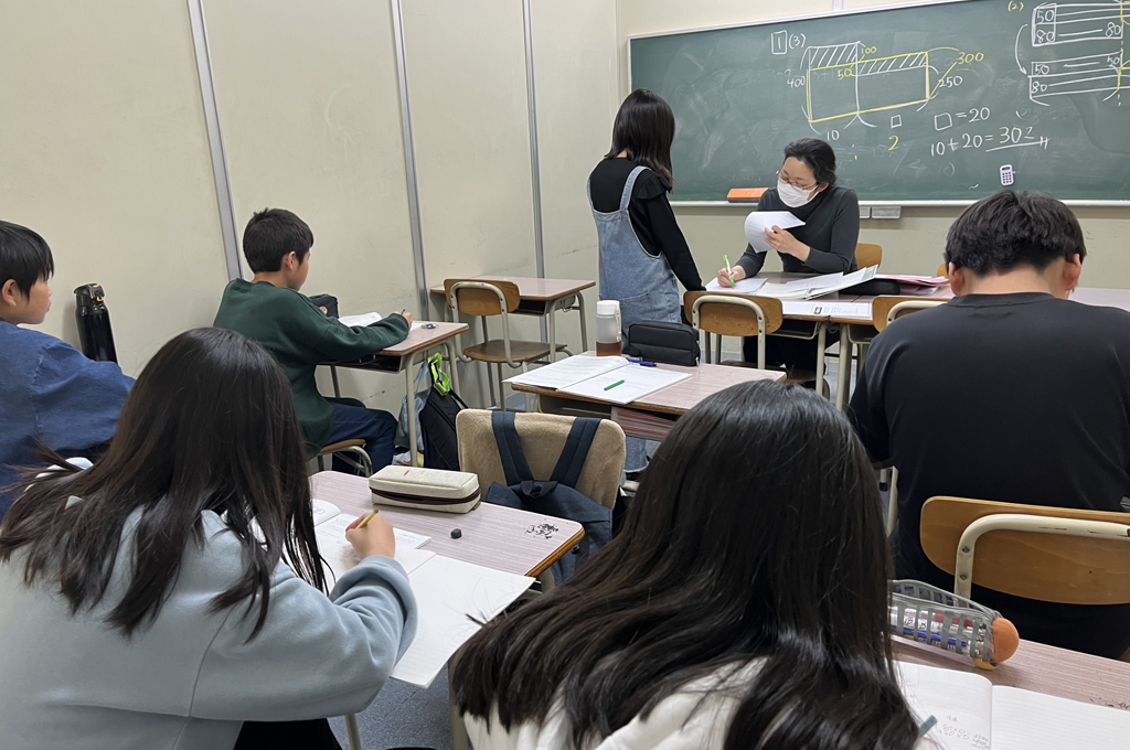 亀戸教室の小学生授業風景